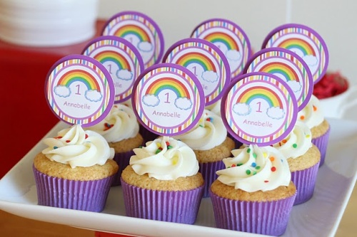 RR_rainbow_cupcakes.jpg